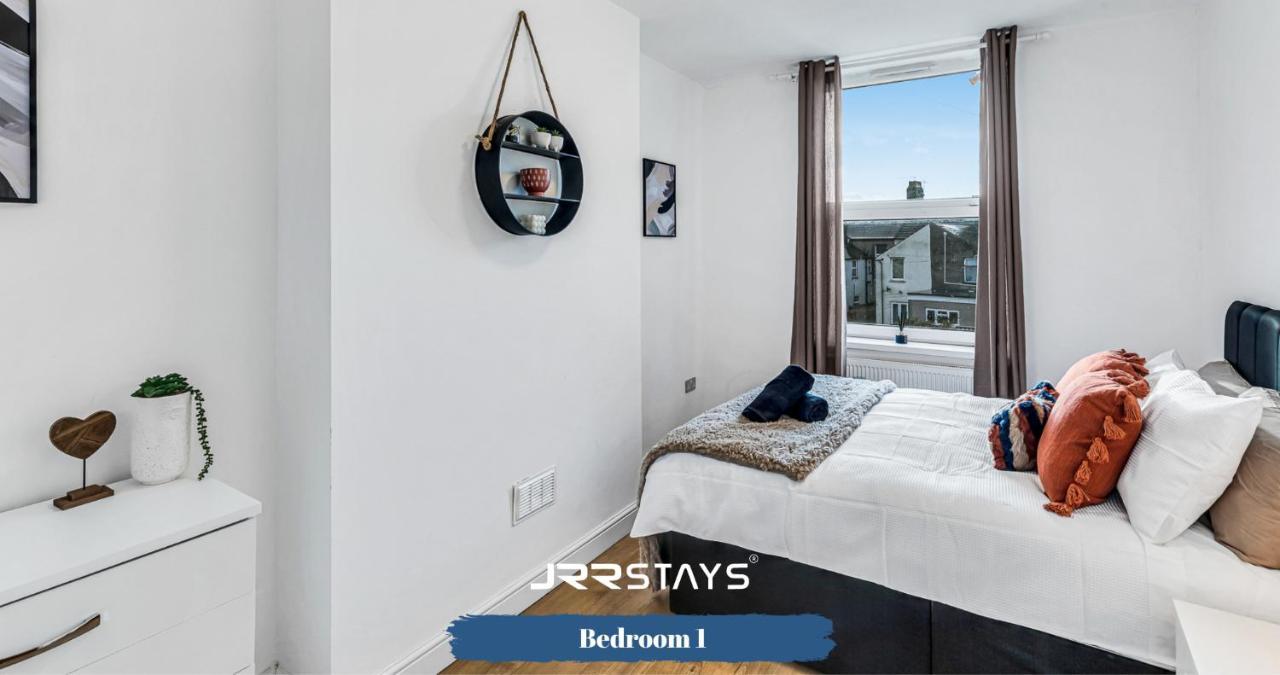 Cardiff Stylish 2 Bedroom Sleeps 6 Wi-Fi - Jrr Stays Екстер'єр фото